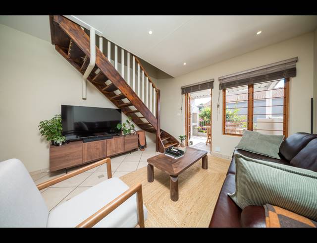 3 BEDROOM TOWNHOUSE FOR SALE IN BEDFORD GARDENS